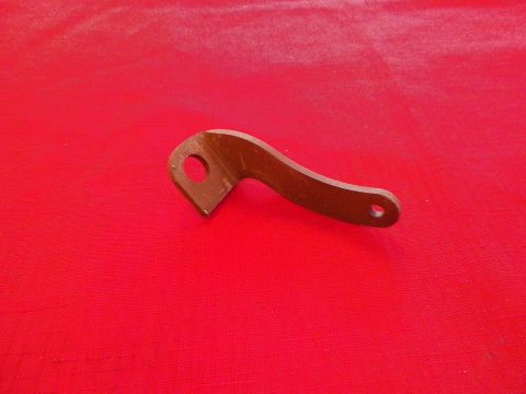 Throttle Return Spring Bracket 67-68 Big Block with A/C